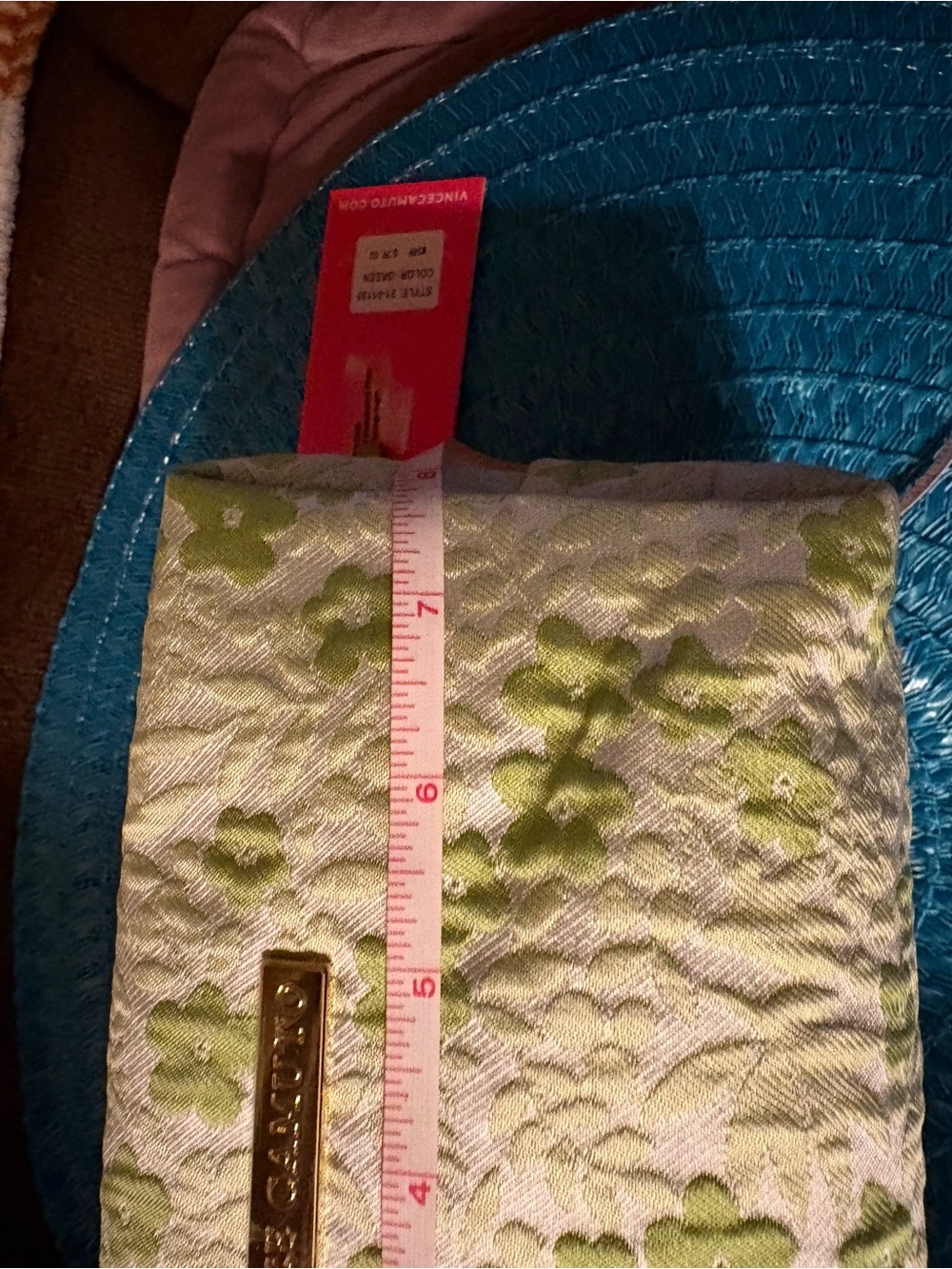 Vince Camuto green and beige  floral cosmetic bag zipper on top . M.S.R.P. $29. - Picture 5 of 5